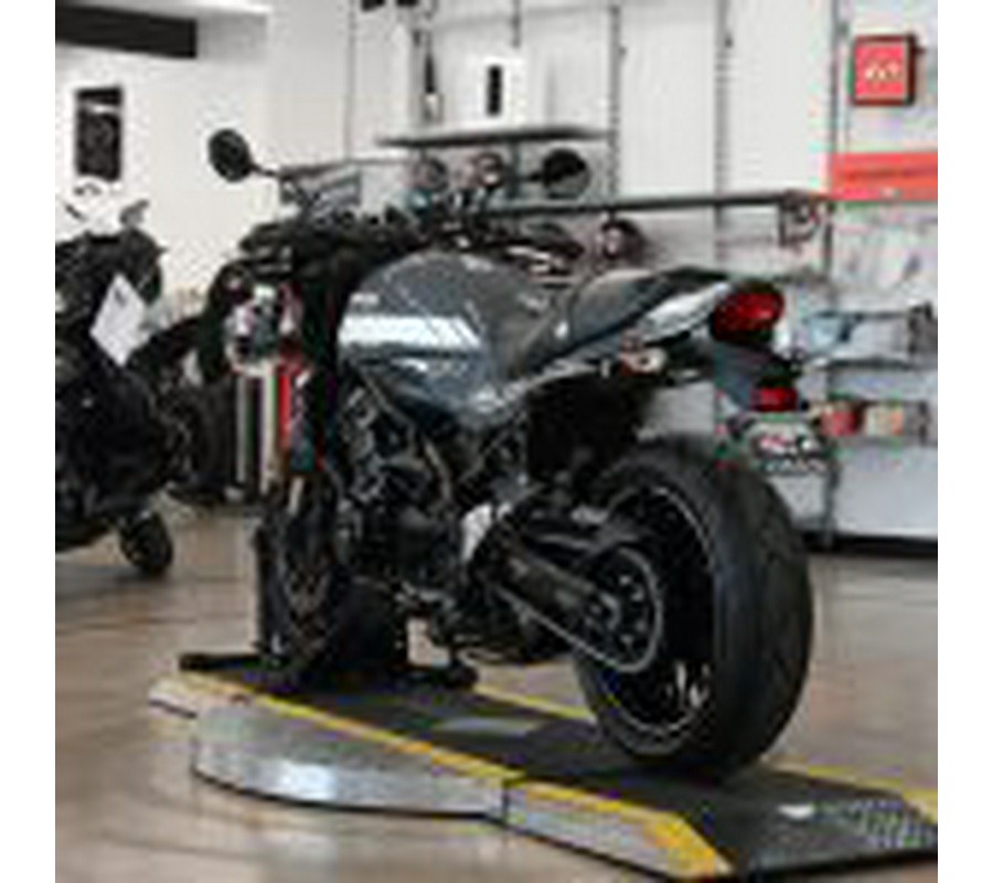 2021 Kawasaki Z900RS Cafe