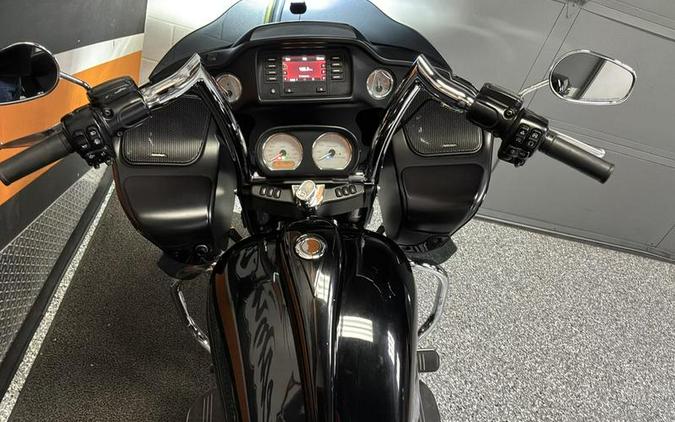 2015 Harley-Davidson® FLTRX - Road Glide Custom