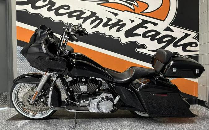 2015 Harley-Davidson® FLTRX - Road Glide Custom