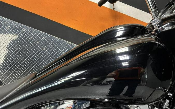 2015 Harley-Davidson® FLTRX - Road Glide Custom