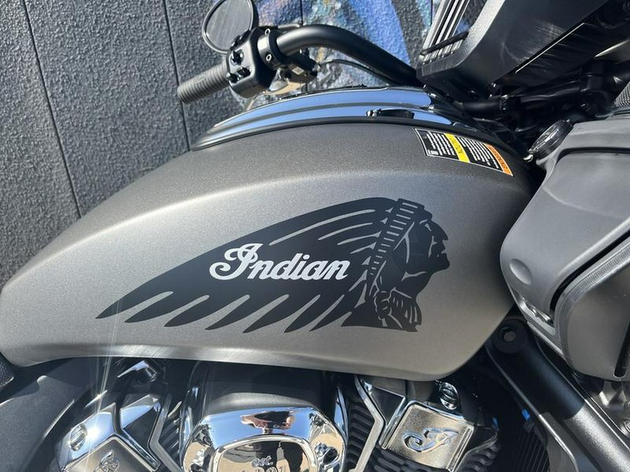 2023 Indian Motorcycle® Challenger® Titanium Smoke