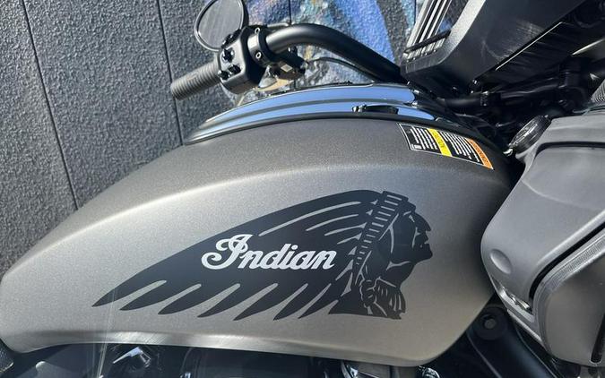 2023 Indian Motorcycle® Challenger® Titanium Smoke