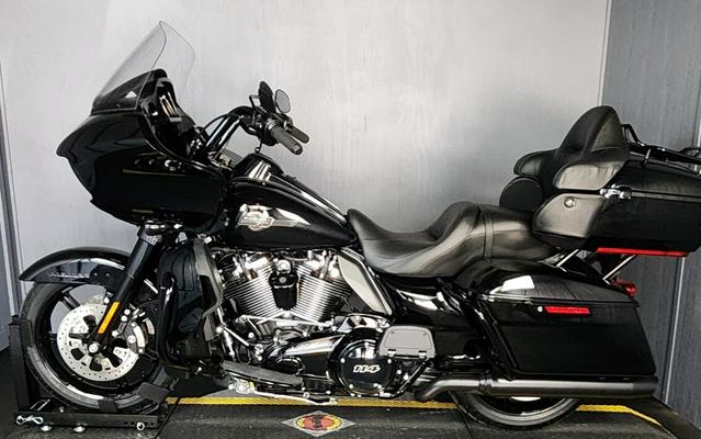 2024 Harley-Davidson Road Glide Limited FLTRK VIVID BLACK