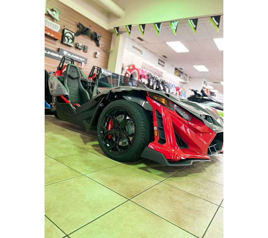 2026 Polaris Slingshot® R AutoDrive Radiant Gray with Indy Red Pearl