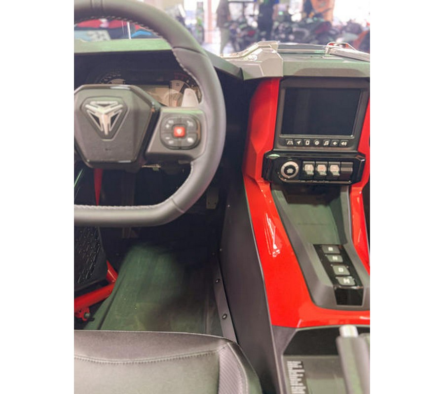 2026 Polaris Slingshot® R AutoDrive Radiant Gray with Indy Red Pearl