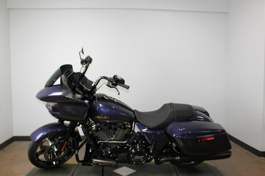 Harley-Davidson® Road Glide® 2026 FLTRX 84673219 PURPLE ABYSS