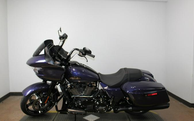 Harley-Davidson® Road Glide® 2026 FLTRX 84673219 PURPLE ABYSS