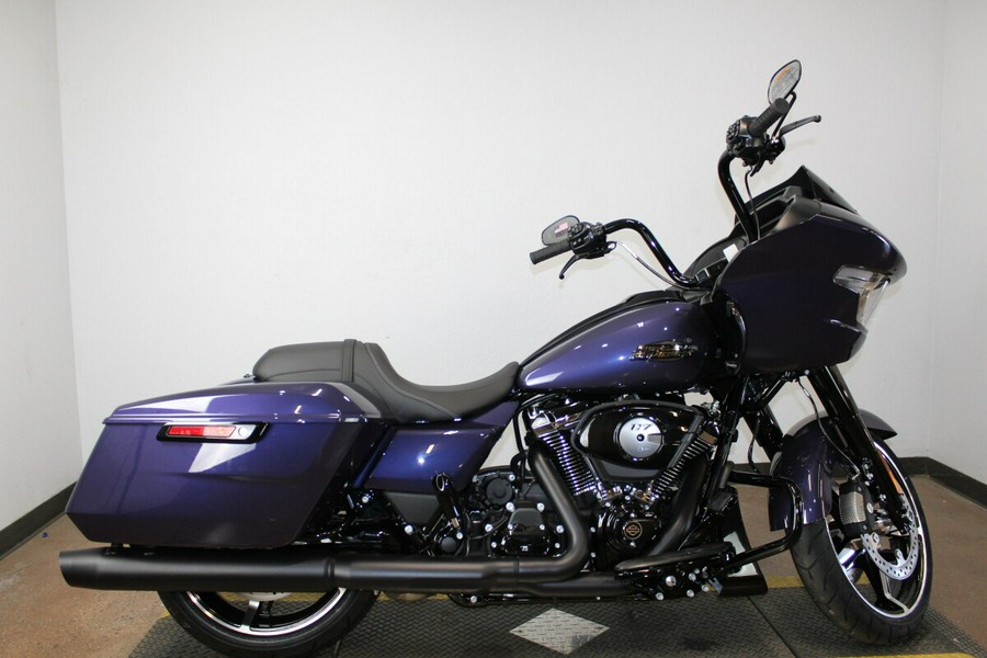 Harley-Davidson® Road Glide® 2026 FLTRX 84673219 PURPLE ABYSS