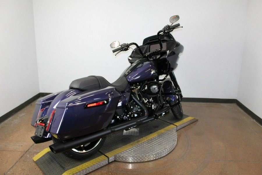 Harley-Davidson® Road Glide® 2026 FLTRX 84673219 PURPLE ABYSS