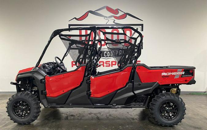 2025 Honda PIONEER 1000-6 DLX CRE Deluxe - Hero Red