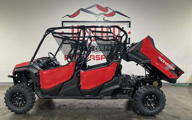 2025 Honda PIONEER 1000-6 DLX CRE Deluxe - Hero Red