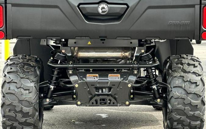 2026 Can-Am® SSV DEF 62 HD7 GN 26 DPS HD7