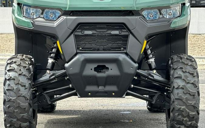 2026 Can-Am® SSV DEF 62 HD7 GN 26 DPS HD7