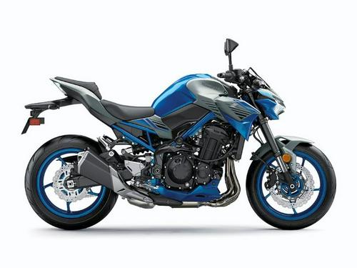 2020 Kawasaki Z900 ABS Review (15 Fast Facts)