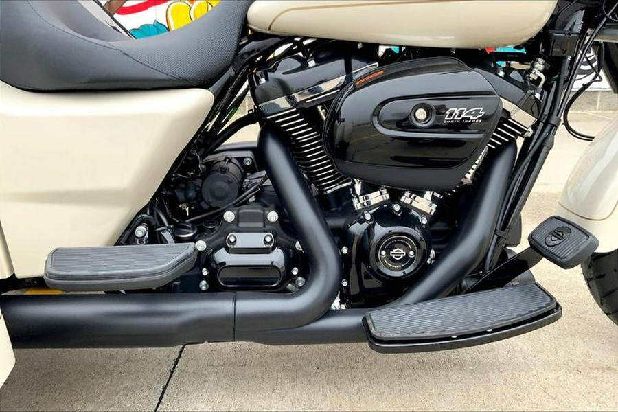 2023 Harley-Davidson® FLRT - Freewheeler®