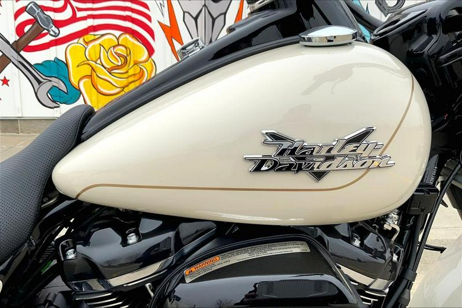 2023 Harley-Davidson® FLRT - Freewheeler®