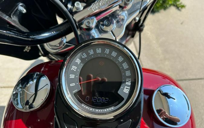 2020 Harley-Davidson Heritage Classic 114 Billiard Red/Vivid Black