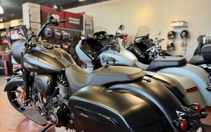 2025 Indian Motorcycle® Springfield® Black Metallic/Heavy Metallic