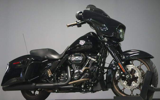 2023 Harley-Davidson Street Glide Special