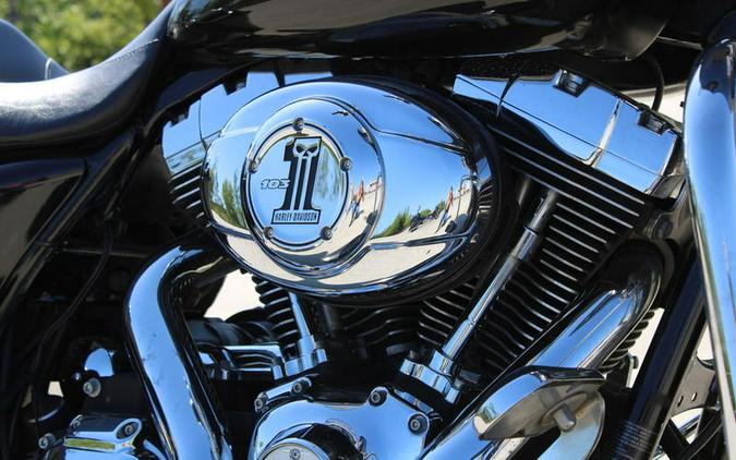 2012 Harley-Davidson® FLTRX - Road Glide® Custom