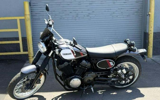 2017 Yamaha SCR 950