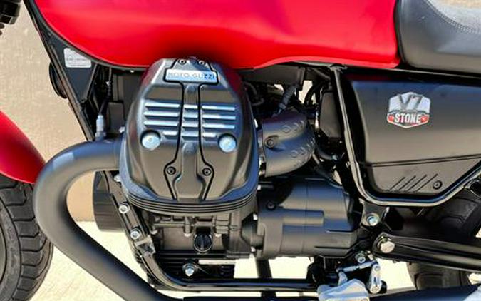 2023 Moto Guzzi V7 Stone