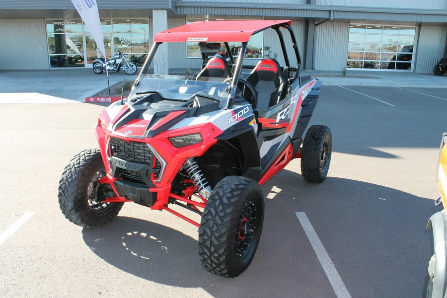 2022 Polaris Industries RZR XP 1000 Premium Indy Red RIDE COMMAND