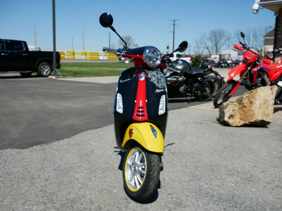2023 Vespa Primavera 150 Disney Mickey Mouse Edition