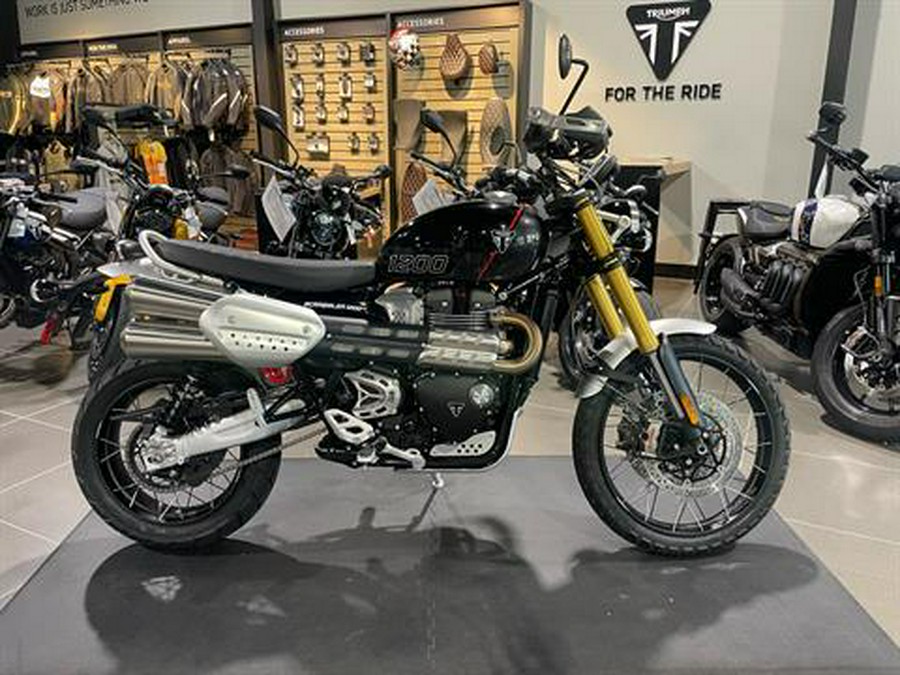 2025 Triumph Scrambler 1200 XE