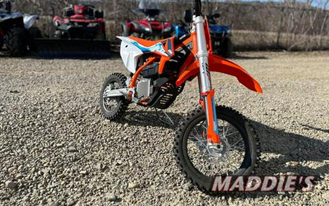 2023 KTM SX-E 5