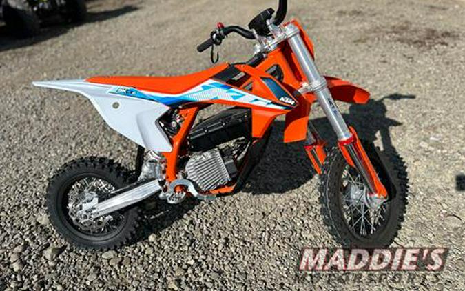 2023 KTM SX-E 5