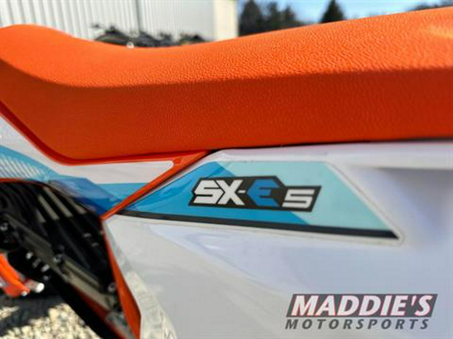 2023 KTM SX-E 5