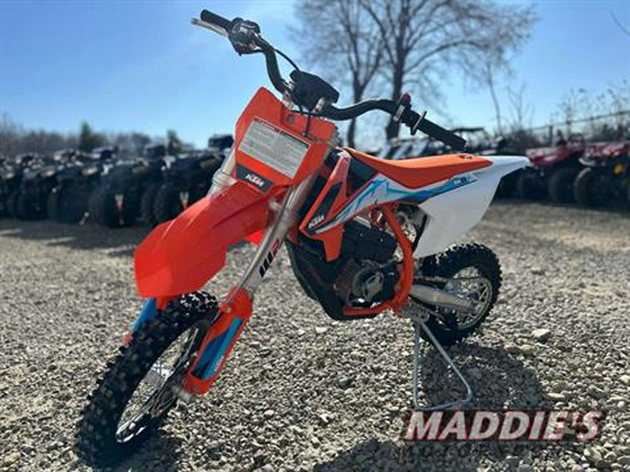 2023 KTM SX-E 5