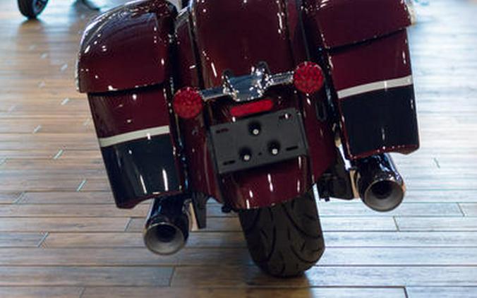 2024 Indian Motorcycle® Chieftain® Limited Maroon Metallic/Graphics