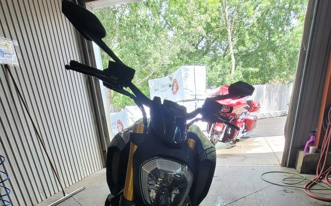 2022 Ducati Diavel 1260 S