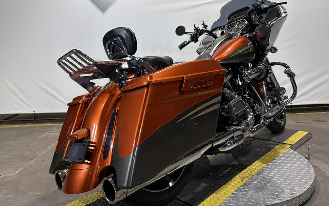 2013 Harley-Davidson CVO Road Glide Custom Atomic Orange & Galaxy Grey with Edge Graphics