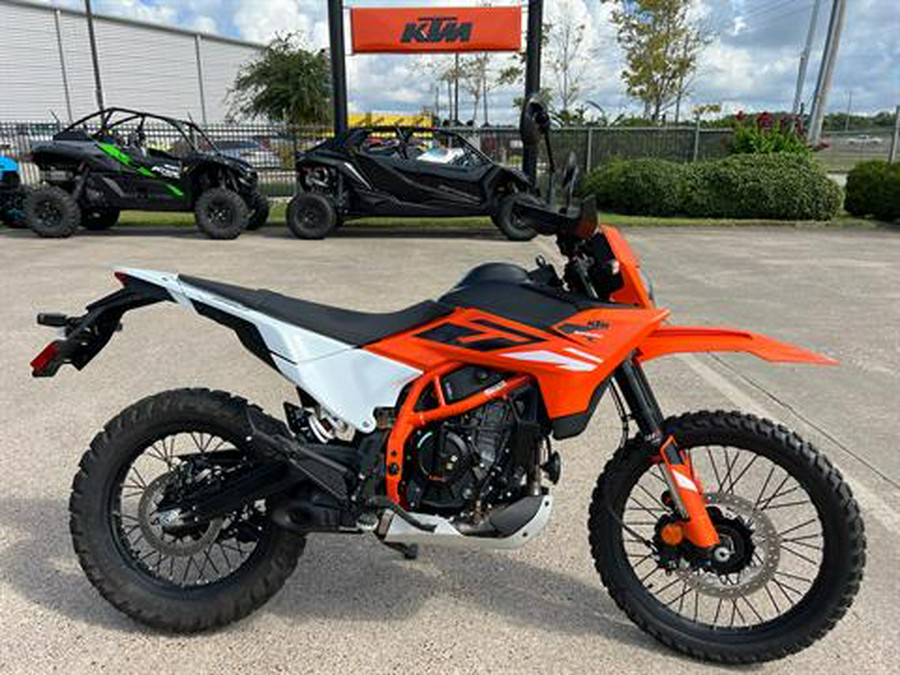 2026 KTM 390 Enduro R