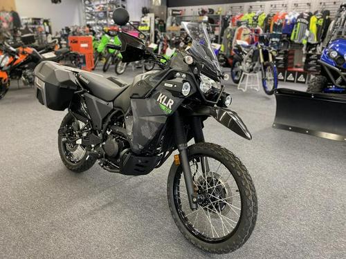 2022 Kawasaki KLR650 Adventure Review (19 Fast Facts)