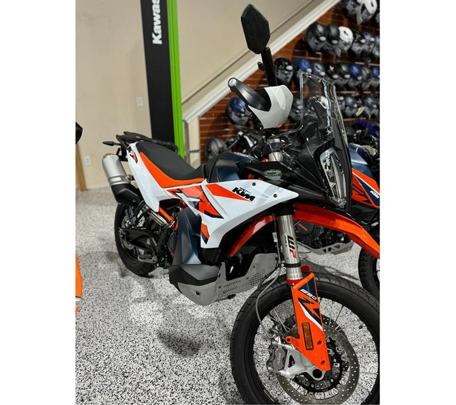 2023 KTM 890 Adventure R