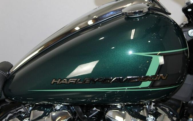 2024 Harley-Davidson Breakout 117 Alpine Green