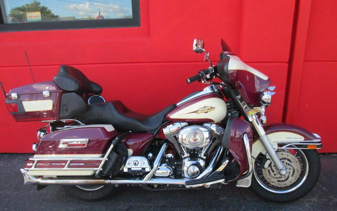 2007 Harley-Davidson® FLHTCU - Ultra Classic® Electra Glide®