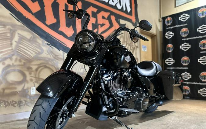 FLHRXS 2025 Road King™ Special