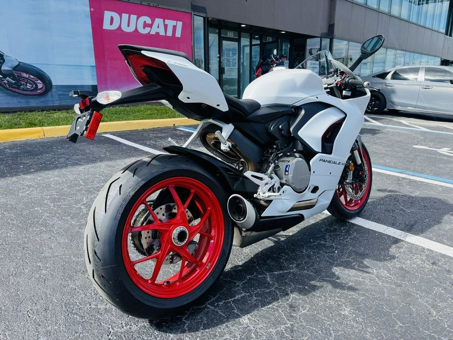 2022 Ducati Panigale V2 White Rosso Livery