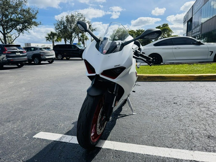 2022 Ducati Panigale V2 White Rosso Livery