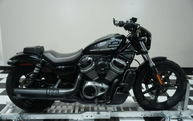 RH975 2022 Nightster™