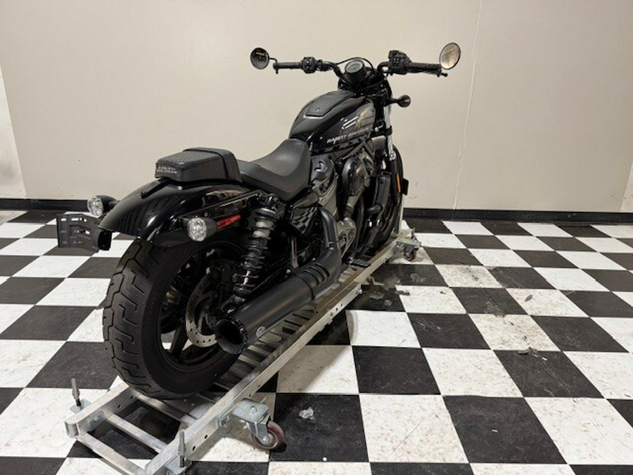 RH975 2022 Nightster™