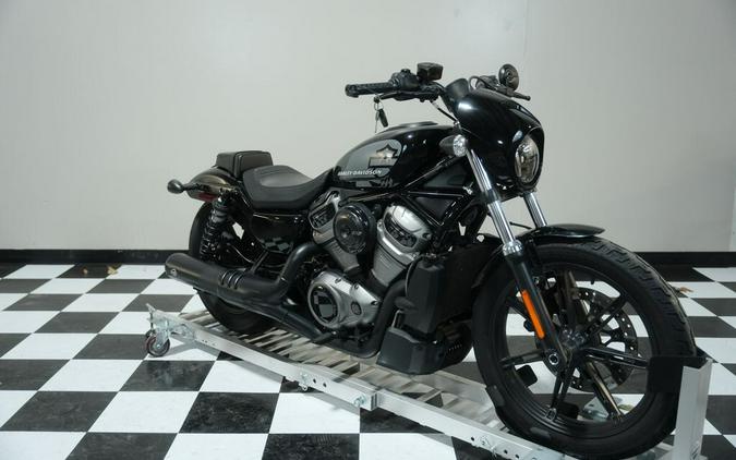 RH975 2022 Nightster™