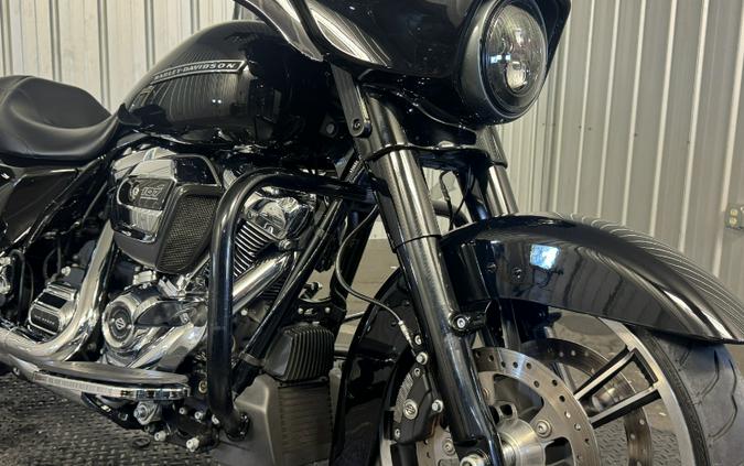 2017 Harley-Davidson STREET GLIDE SPECIAL