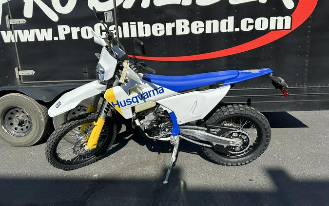 2027 Husqvarna Motorcycles FE 350s