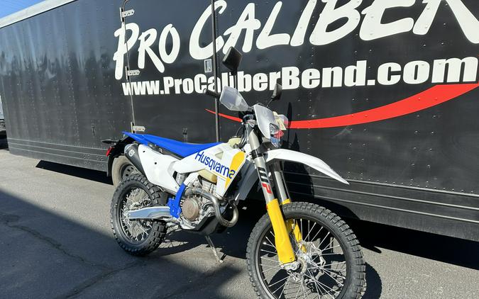 2027 Husqvarna Motorcycles FE 350s